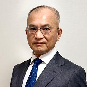 中熊靖和